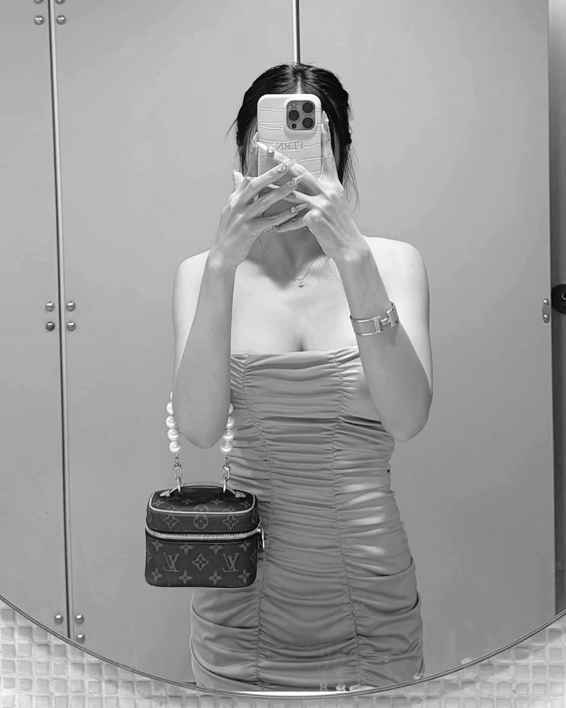 vuedls's tweet photo. Aku open untuk hari ini ya..

#availtangsel #availbsd #availtangerang https://t.co/5oODYz00wB