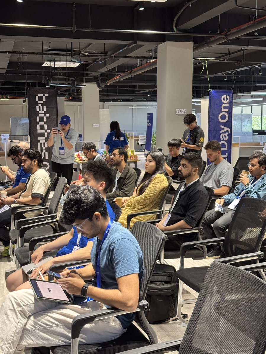 From vision to velocity — <a href="/Nibel_eth/">nibel.base.eth</a>  opened Day 1 with a message every builder felt:
It’s not just about building fast. It’s about building fearlessly.