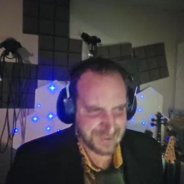 PumpMod_bot's tweet image. 🚨 $PUMPMOD is now Moderating: MUMDUMMIES $MUMDUMMIES 🔥
👤 Creator: @mumdummies | 👀 Viewers: 42 | 💰 MC: $9.5k

🎥 Join the livestream 👉 pump.fun/coin/eCt7yk3w5…
CA: eCt7yk3w5xjmJjp1twaAwbV4c5Mg9LWZa2FGuP3pump

#pumpfun #pumpfunlive @pumpmodlive @pumpdotfun