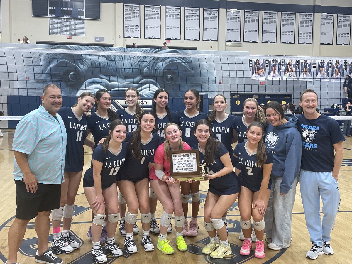 PrincipalLCHS's tweet image. Congratulations to our volleyball team. They are the district 2-5A champions. Way to go ladies!!
#WALC