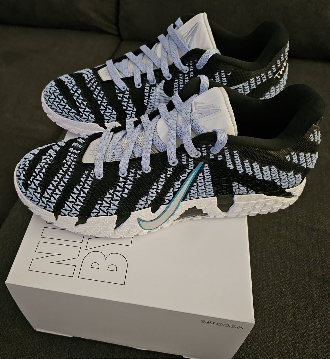DaOne_PShark's tweet image. Got my custom Ja 3's today