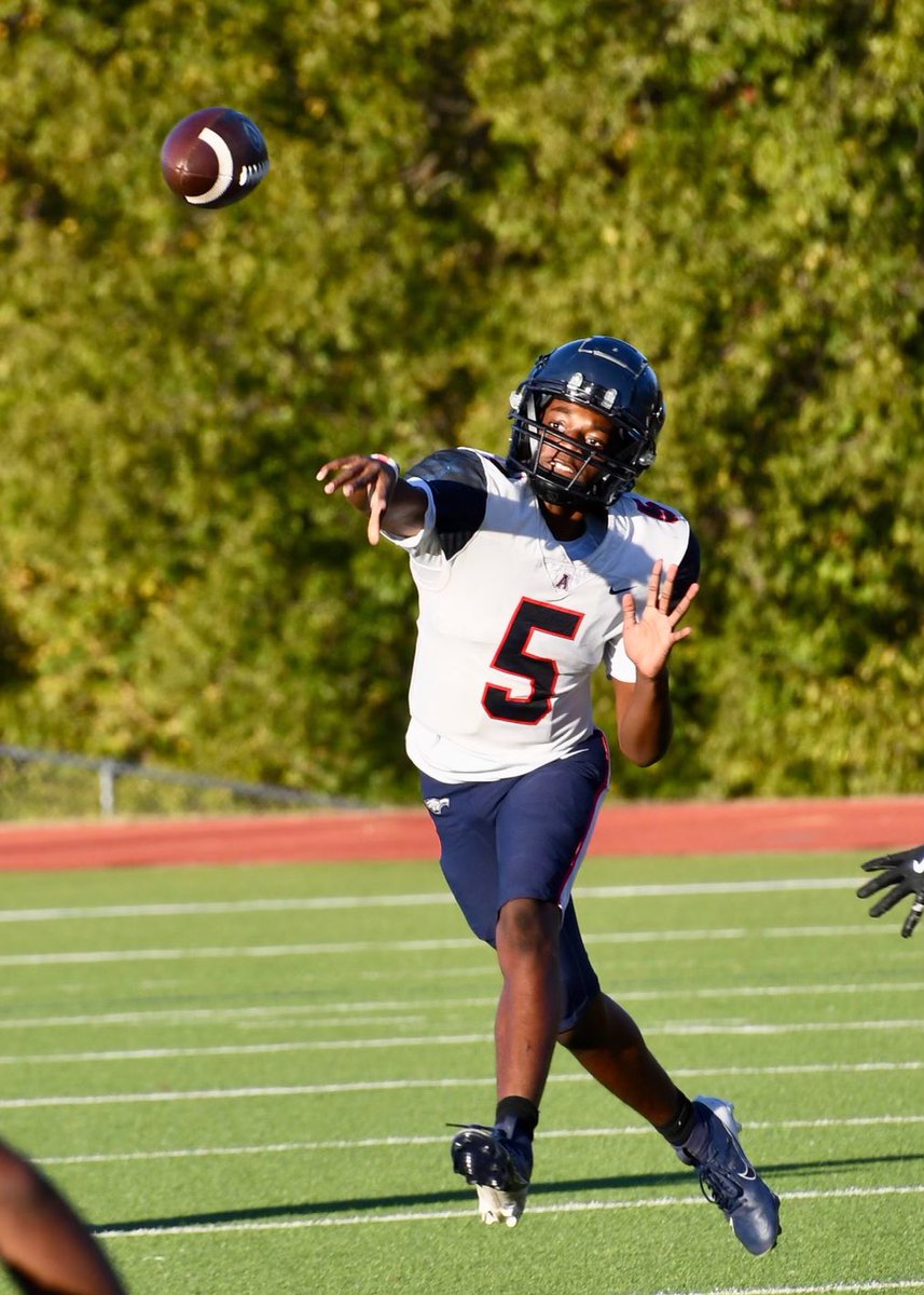 Devorion Hambric tweet media