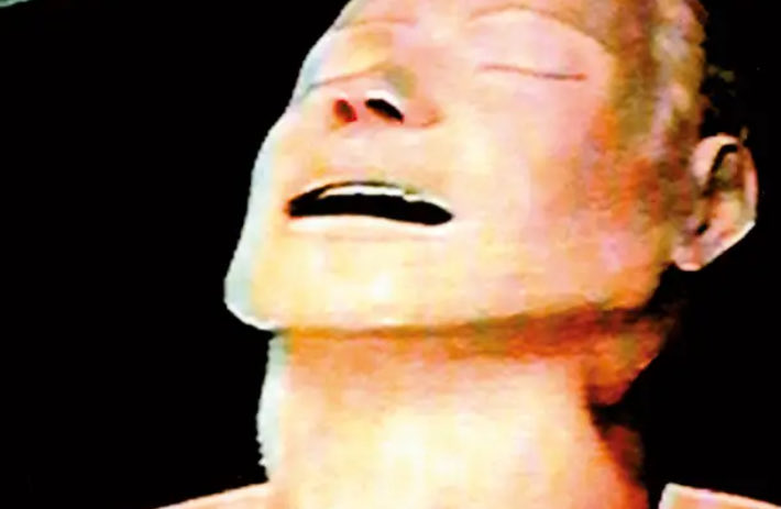 Scrolling through and reading all the crashouts from the worst people on planet earth rn baby go Mamdani!!!!!