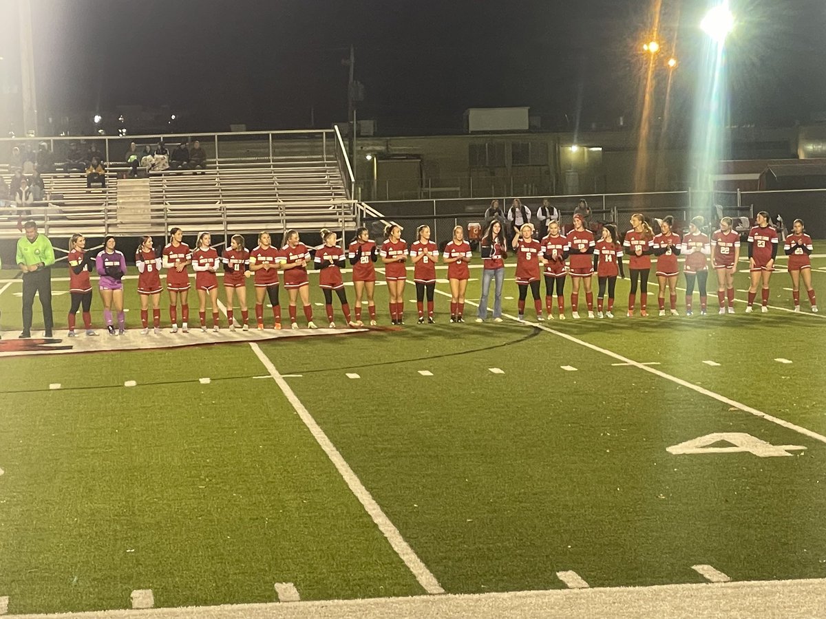 Beaver_Local's tweet image. Beavers fall in the OHSAA State semi final to Columbus Academy by a score of 4-0. The girls had a historical season and took us on a terrific ride as the first girls soccer team in Columbiana County History to make the final four. 1st regional championship! Go Beavers!