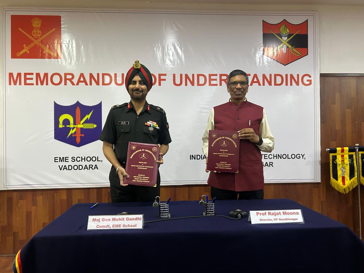 artrac_ia's tweet image. “𝐌𝐞𝐦𝐨𝐫𝐚𝐧𝐝𝐮𝐦 𝐨𝐟 𝐔𝐧𝐝𝐞𝐫𝐬𝐭𝐚𝐧𝐝𝐢𝐧𝐠”

#EME School under the aegis of #HQARTRAC signed a Memorandum of Understanding, #MoU with #IIT, Gandhinagar on 04 Nov 2025 

The collaboration focuses on joint R&amp;amp;D, upskilling of defence personnel, internships, resource…
