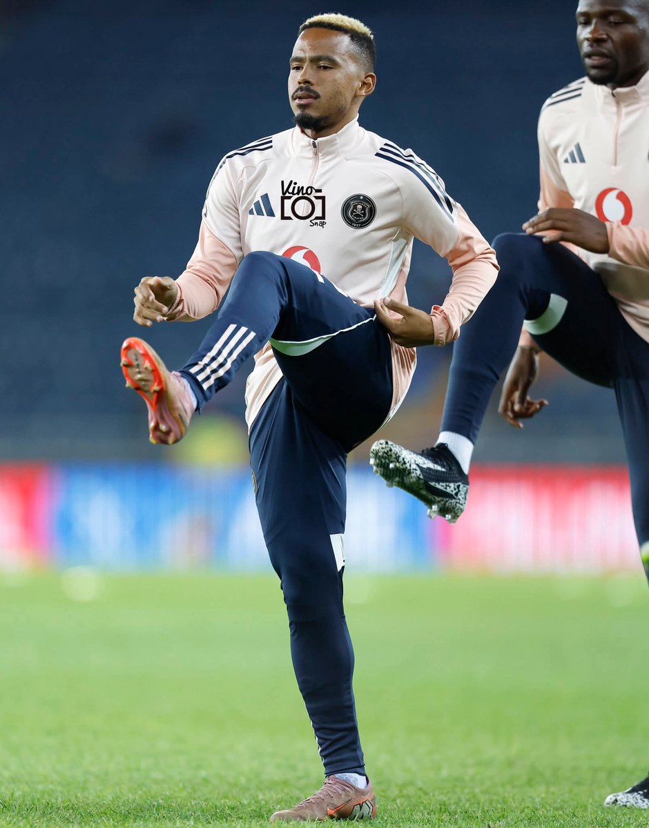 PhumlaniPeter8's tweet image. Good morning Mabhakaniya its match day we go again boys.