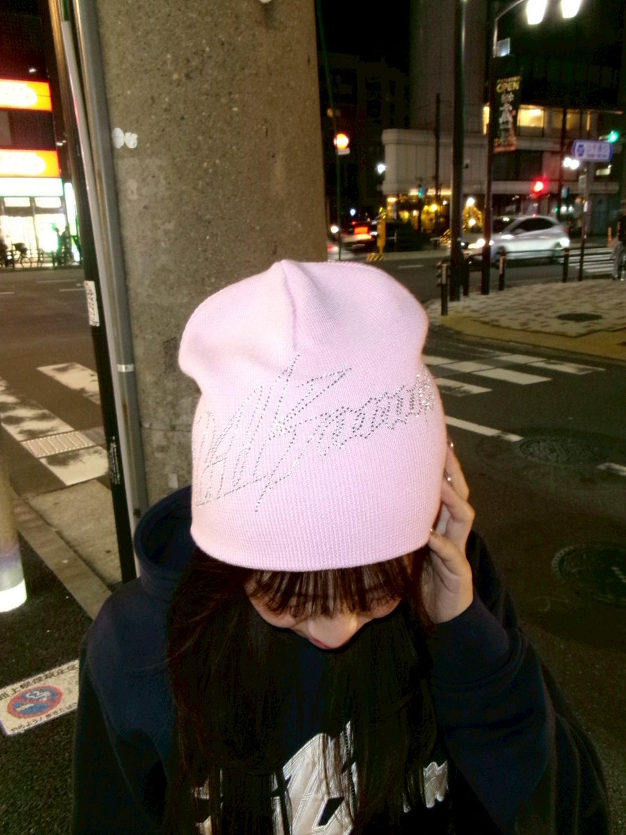 24karatsTOKYO's tweet image. 24karats Collection
NOW ON SALE

■ITEM LINE-UP
RHINESTONE BEANIE
PRICE：¥7,480 tax-in
COLOR：L. Pink / Beige / Black
SIZE：Free

x.gd/NoILZ

#24karats
#BEANIE #ビーニー #ニットキャップ
#streetstyle