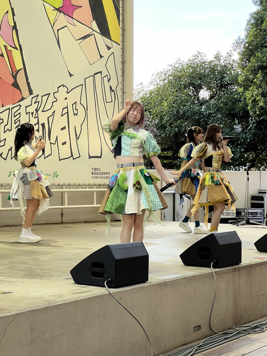 aaawaakoo's tweet photo. 11/1幕張でリリイベ🐕
特典会でハナエちゃんが笑顔で名前を呼んでくれるので、それだけで行ってよかった〜となります🐕

そして推し活のお金を捻出する為に、お弁当作りを始めました！🤣
少しでも豆柴にお金をかけたい🥺笑
ぱわうぇいっ！もたくさん聞きます！🐕

#豆柴の大群 https://t.co/kKueiaDYYl