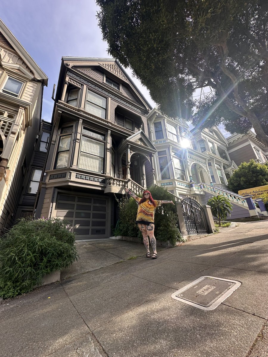 mindlessgarbage's tweet image. exploring a lil history