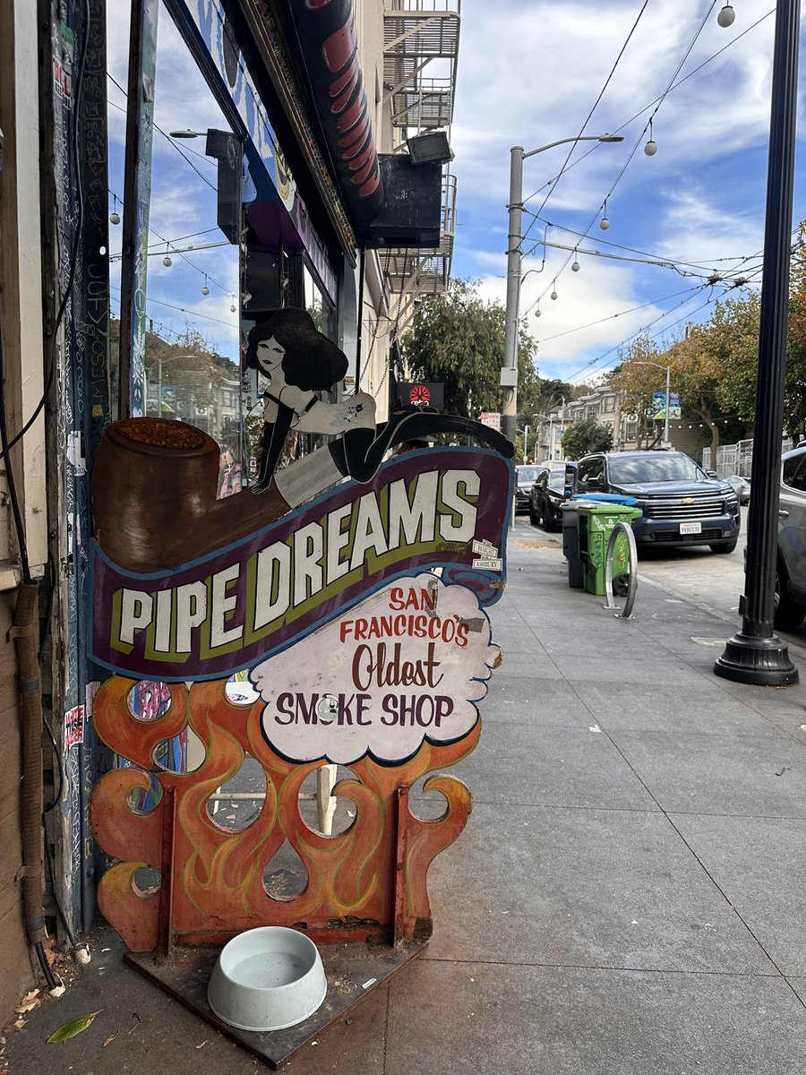 mindlessgarbage's tweet image. exploring a lil history