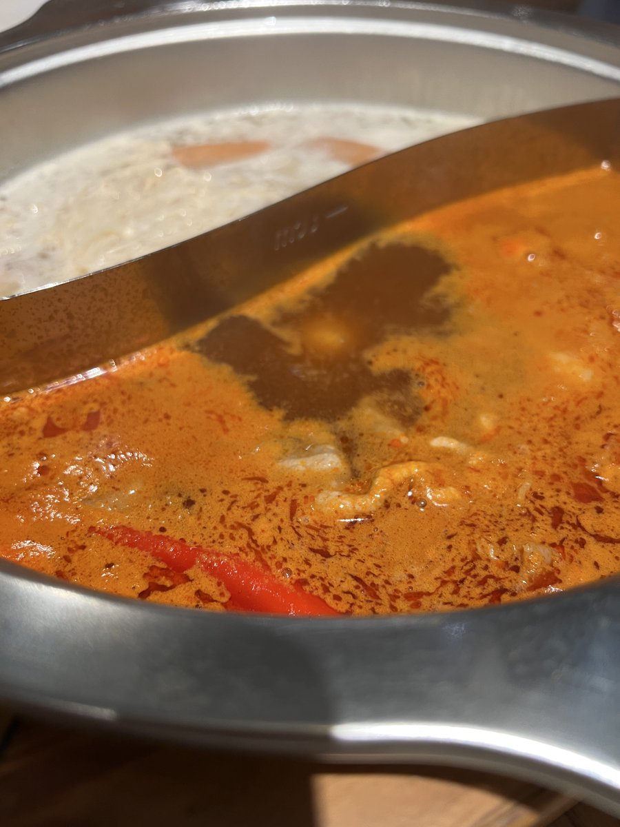 Jay Z/ombie tweet media