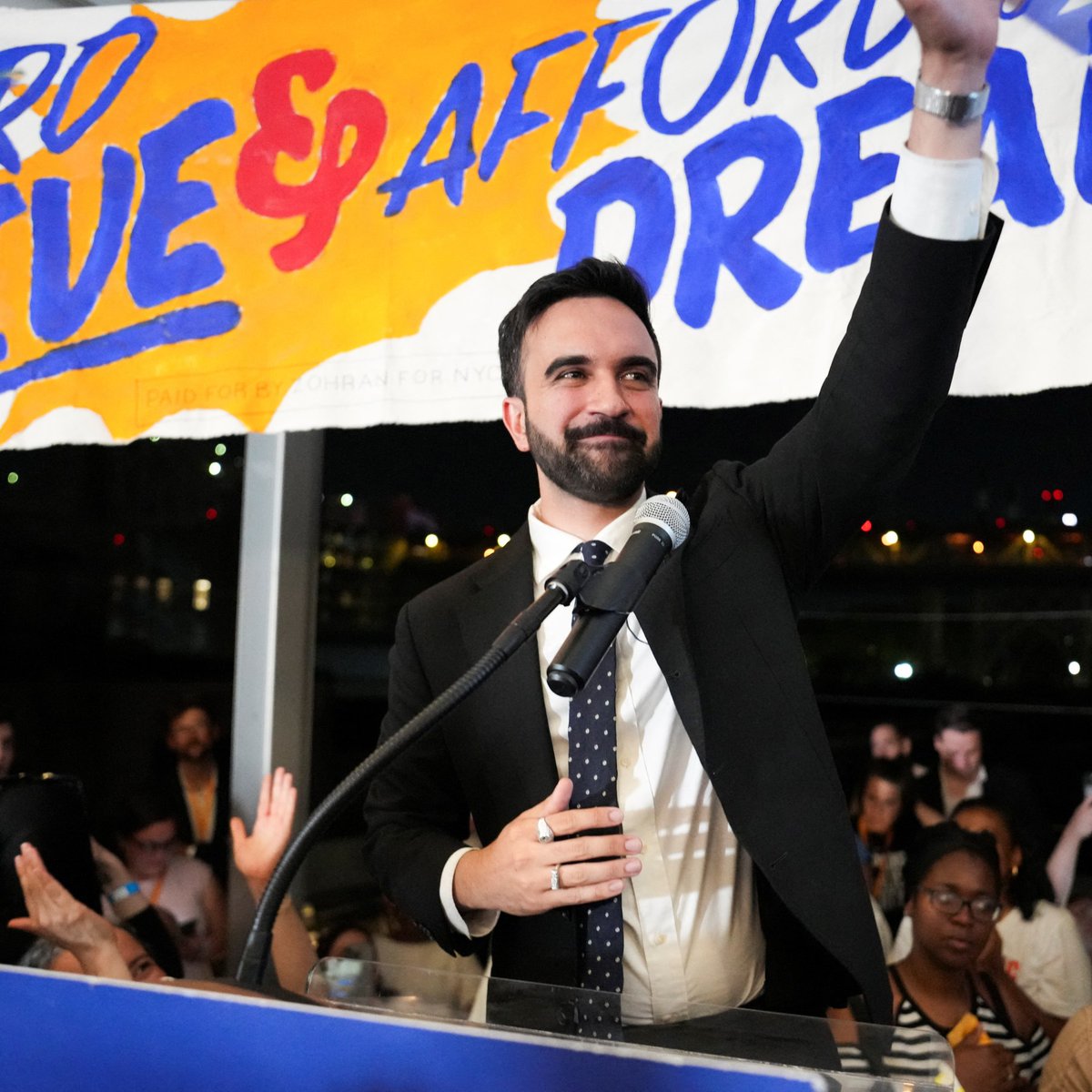 FactPro_'s tweet photo. #ZohranMamdani Elected #NewYorkCity Mayor, First Indian-American Muslim, defeating Andrew Cuomo and Curtis Sliwa.

#NYC #ElectionCommission #USA #Trump #Democrats #BreakingNews #NewsUpdate https://t.co/Didqmul4WV