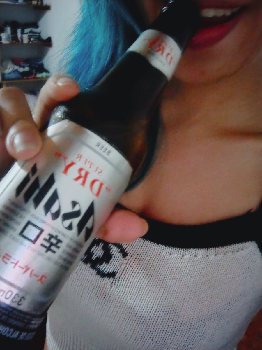 Blue1Hot's tweet image. I love Beer🤤