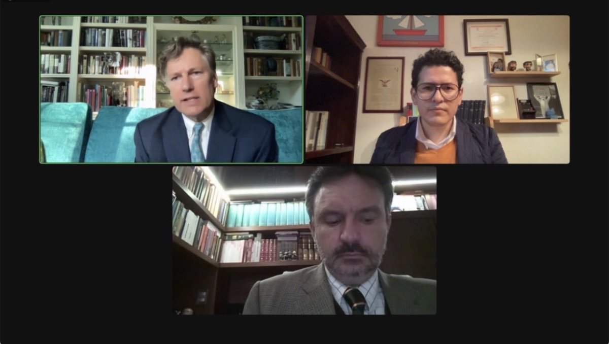 Ayeres.

Ayeres, en entrevista con <a href="/ChrisLandauUSA/">Christopher Landau</a> y   <a href="/rafaelestradam/">Rafael EstradaMichél</a>.

Entrevista completa en <a href="/Tiempo_derechos/">Tiempo de Derechos</a>.