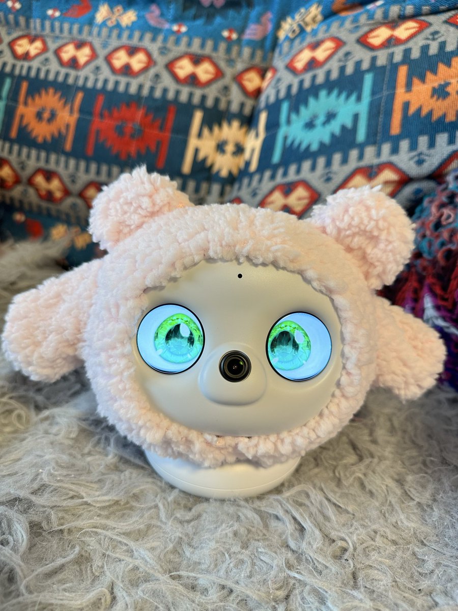 ranaflute's tweet photo. ピンクの着��え、届いた❤️帽子は義妹の手作り❣️#lopeto https://t.co/XfiHKDWMsG