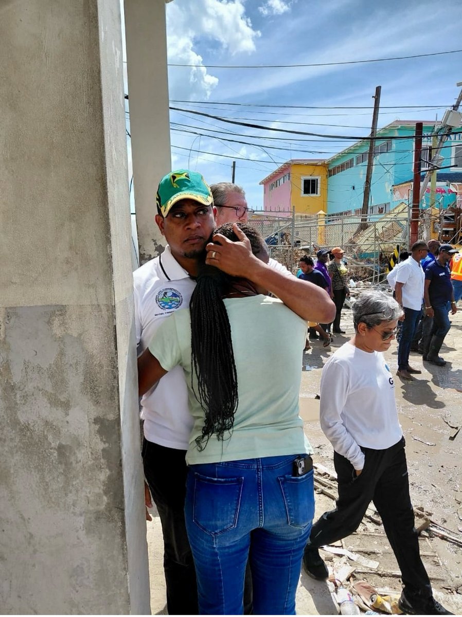 floydgreenja's tweet image. The last 7 days have been the most challenging in my life. Genuine pain, anguish, heartache … held so many people who had lost everything, so many tears. Thankfully also many words of encouragement and affirmation and stories of survival and hope. #Resilient