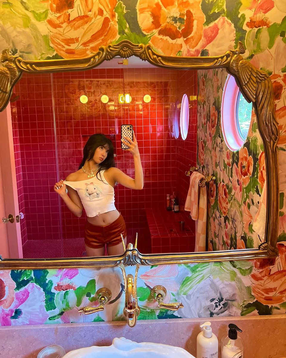Sophia tweet media