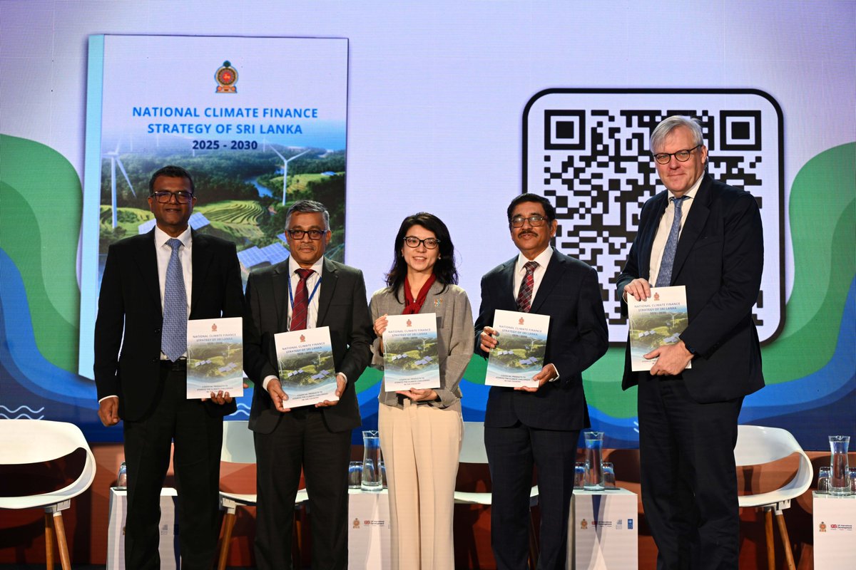 UNDPSriLanka's tweet photo. Today marks a milestone for climate action in #SriLanka. The National Climate Finance Strategy 2025–2030 has officially been launched coinciding with International Day of #ClimateAction 

Led by the @MoFSriLanka in collaboration with @UNDP #lka through the @CFN_UNDP project - funded by the Government of the United Kingdom @UKinSriLanka  - the strategy provides a comprehensive roadmap to leverage and channel climate investments effectively, supporting Sri Lanka’s transition to a carbon net zero pathway.