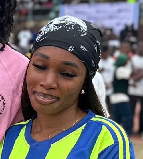 kemakillzz's tweet image. So allegedly, Winifred's father and brother rapëd a girl from when she was 8 years till when she was 13 years old and now the girl is dëãd.
Winifred being the eldest daughter, was aware all this time and never spoke up for the girl child 💔 😔😭...