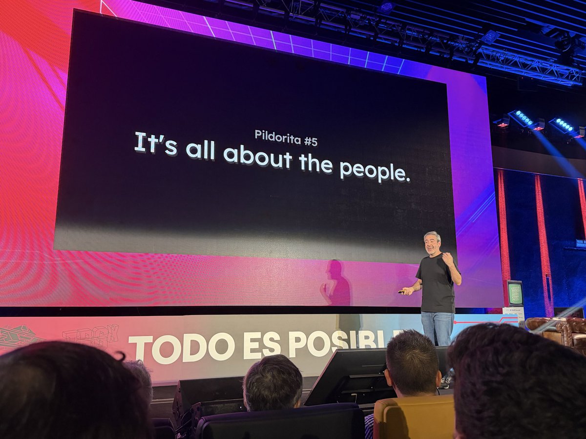 . <a href="/aitorciki/">Aitor Guevara</a> os comenta rápidamente lo que el sabía de forma innata y a mí me costó años aprender: para triunfar en una empresa grande hay que sonreír y perder el tiempo explicando a humanos imperfectos lo que haces #trgx (btw, Lew era el mejor CEO que podríais tener ❤️)
