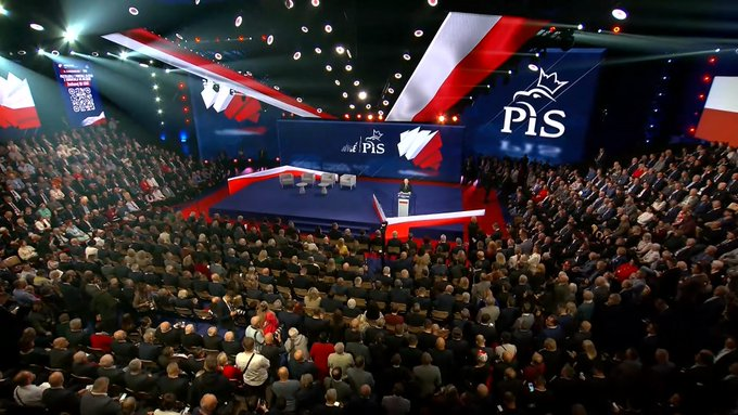 <a href="/lachelndteufel/">Kaczystanowy Wizjoner</a> <a href="/donaldtusk/">Donald Tusk</a> Tusk jak zwykle oszukuje Polaków tymczasem PiS organizuje wielką konwencję programową! Szajka Tuska nie zna pojęcia program rozwoju Polski dlatego widzimy ten strach i smród z gaci tuskowych idiotów!!!!