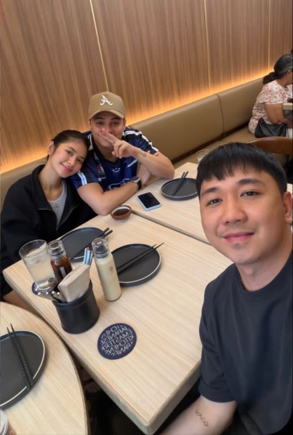 Julie Alvarez (@juliealvarez) on Twitter photo LoiNie with Alonte fam, fresh from L.A and HK❤️
#LoiNie LOINIE 
<a href="/iamAndalioLoisa/">Loisa Andalio</a> <a href="/iamr2alonte/">Ronnie Alonte</a> LoiNie with Alonte fam, fresh from L.A and HK❤️
#LoiNie LOINIE 
<a href="/iamAndalioLoisa/">Loisa Andalio</a> <a href="/iamr2alonte/">Ronnie Alonte</a>