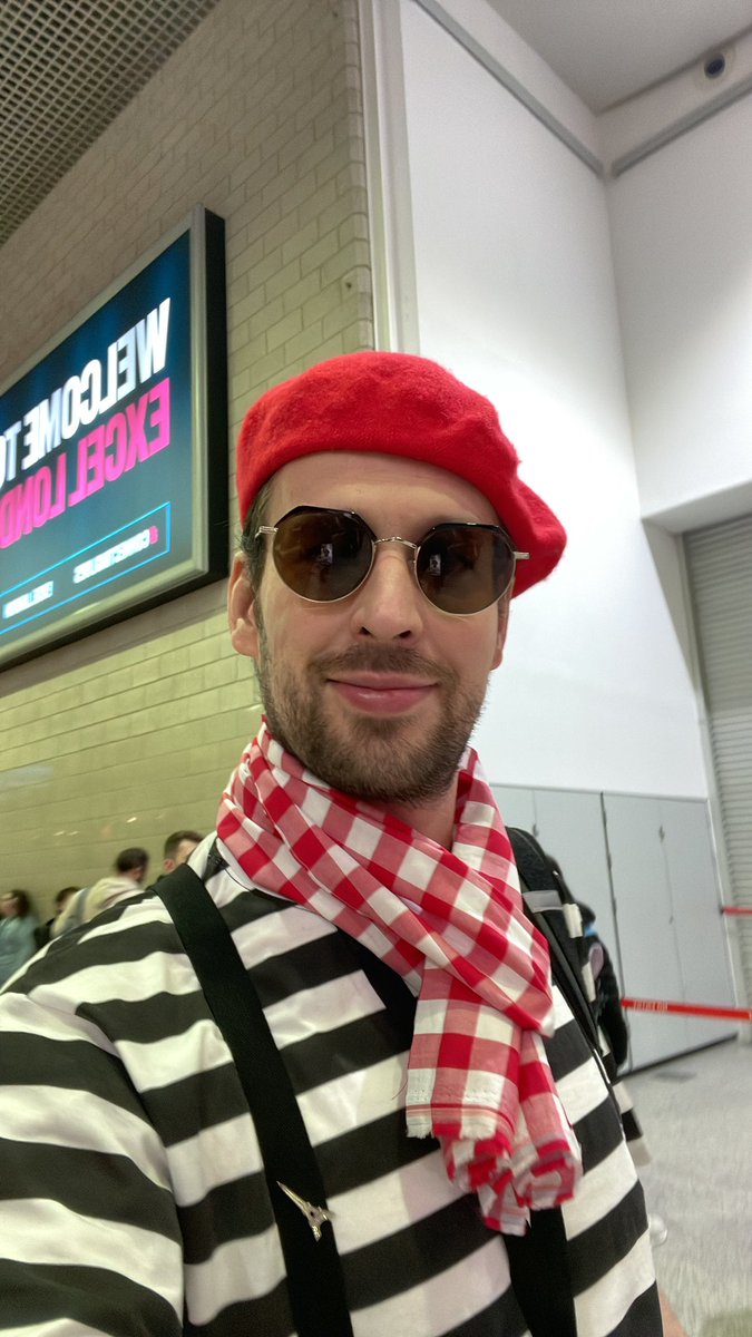 Today I’m going where the nerds are.  #mcmcomiccon