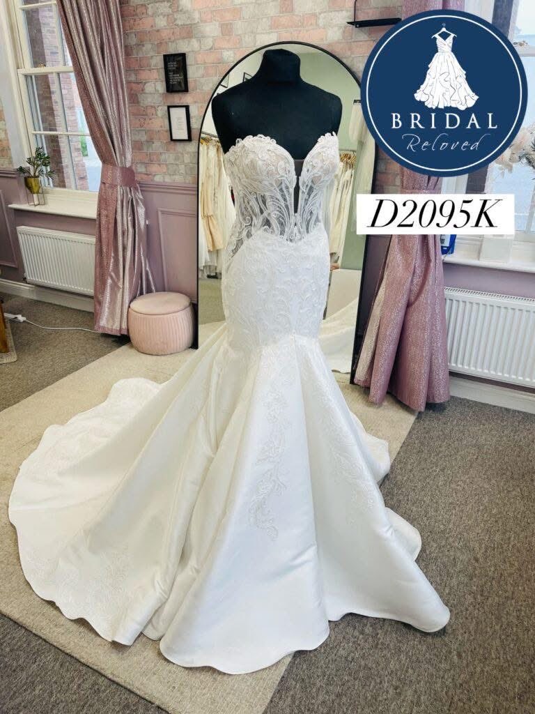 Bridal Reloved Dorch tweet media