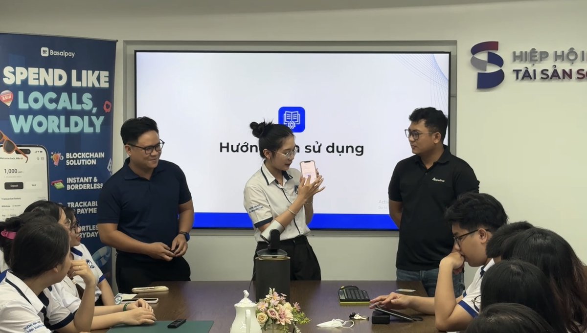 Basal Pay ✈️ tweet media