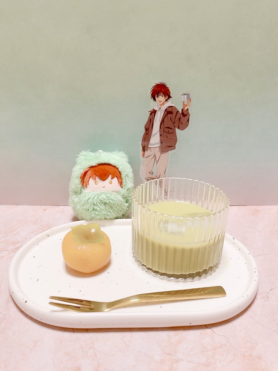 今日は和菓子🍡
ひよってお出かけ先で出せなかった和谷君を添えて笑