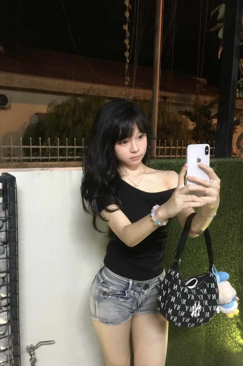 总感觉你是那种说话吊吊的，鸡巴小小的人 #S  #ATM #门槛