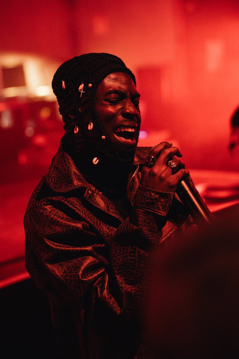 TuneStats's tweet image. AraTheJay’s “THE ODYSSEY” has surpassed 1 MILLION Streams on audiomack.