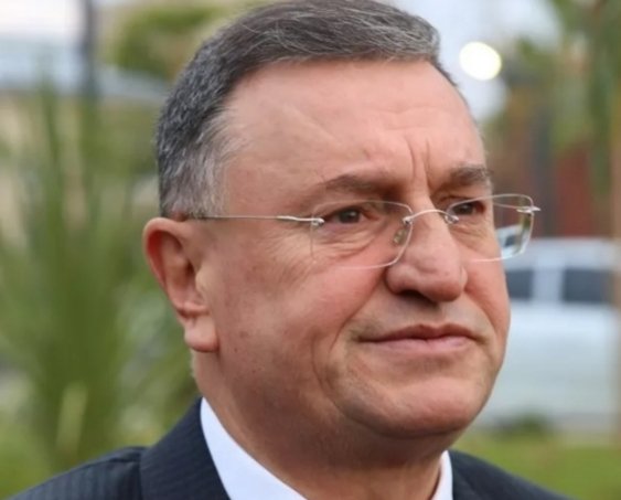 Mutlak şutlananlar, 
kemal kılıçdaroğlu
G.T
berhan şimşek
lütfü savaş
#mutlakbutlan 🤣🤣🤣