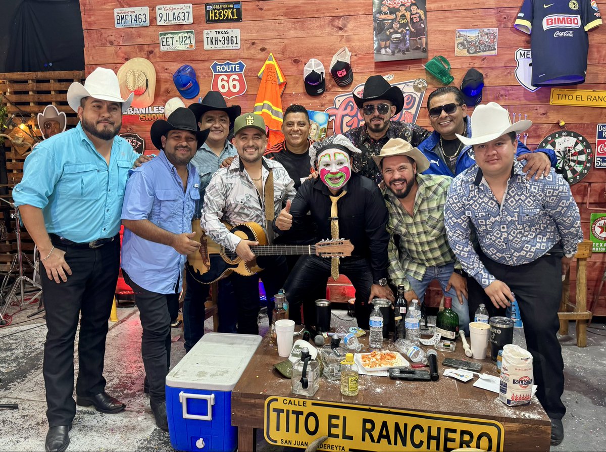 🔥 Un reverendo desmadre se armó en el Garage, risas, música, cotorreo y momentos que no vas a creer 😂 Disfruten este programón completo en mi canal de YouTube. 🤠🤙🏻
youtube.com/live/f7Xhjlns0…