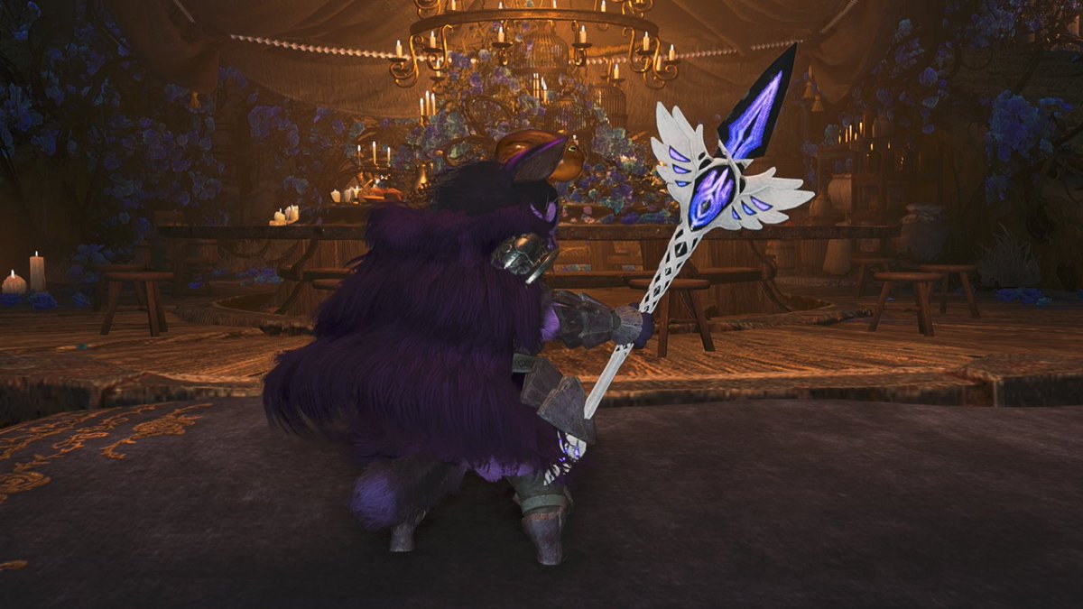 eclipse_mocha's tweet image. Decided to give my mildly concerned son a second pet and had him pose with his bird as a spear to show a friend. Turns out that palicos can aura farm.