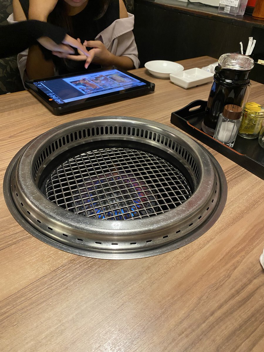 seed34LOVE's tweet photo. 久しぶりの焼肉✌️ https://t.co/7s0MiBUCsR