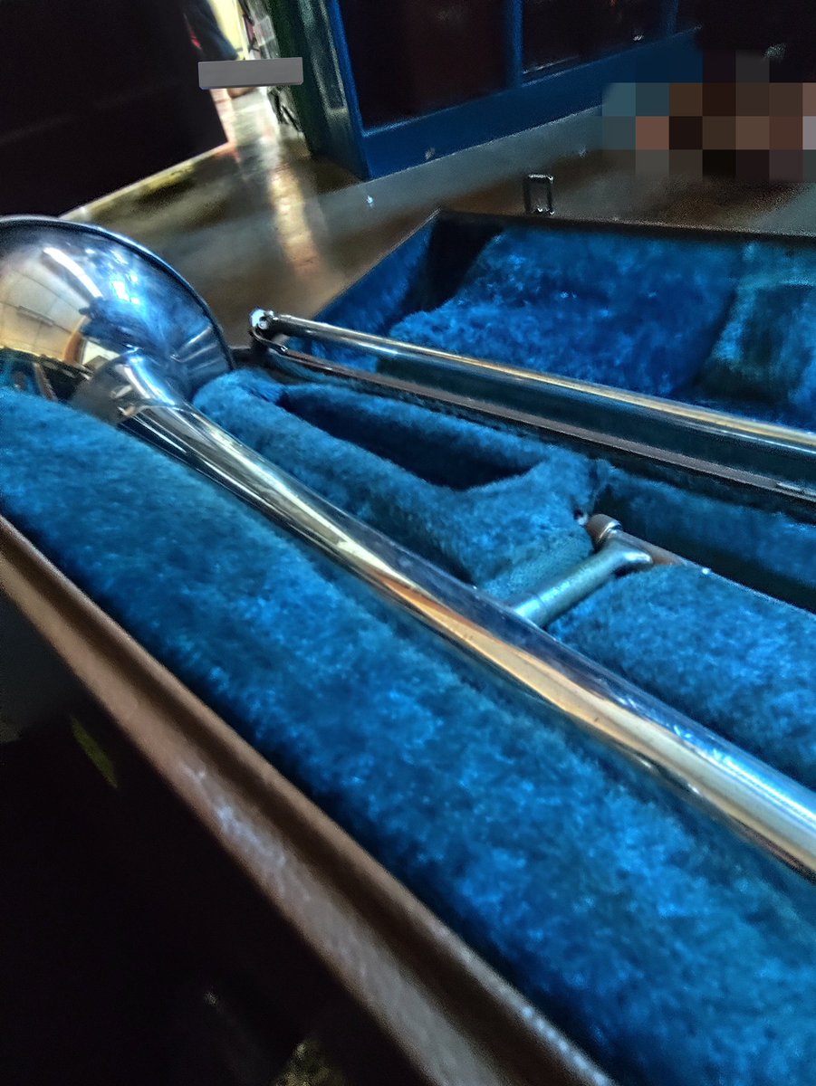 Neylsi_'s tweet image. Instruments before comp always looks good 😍