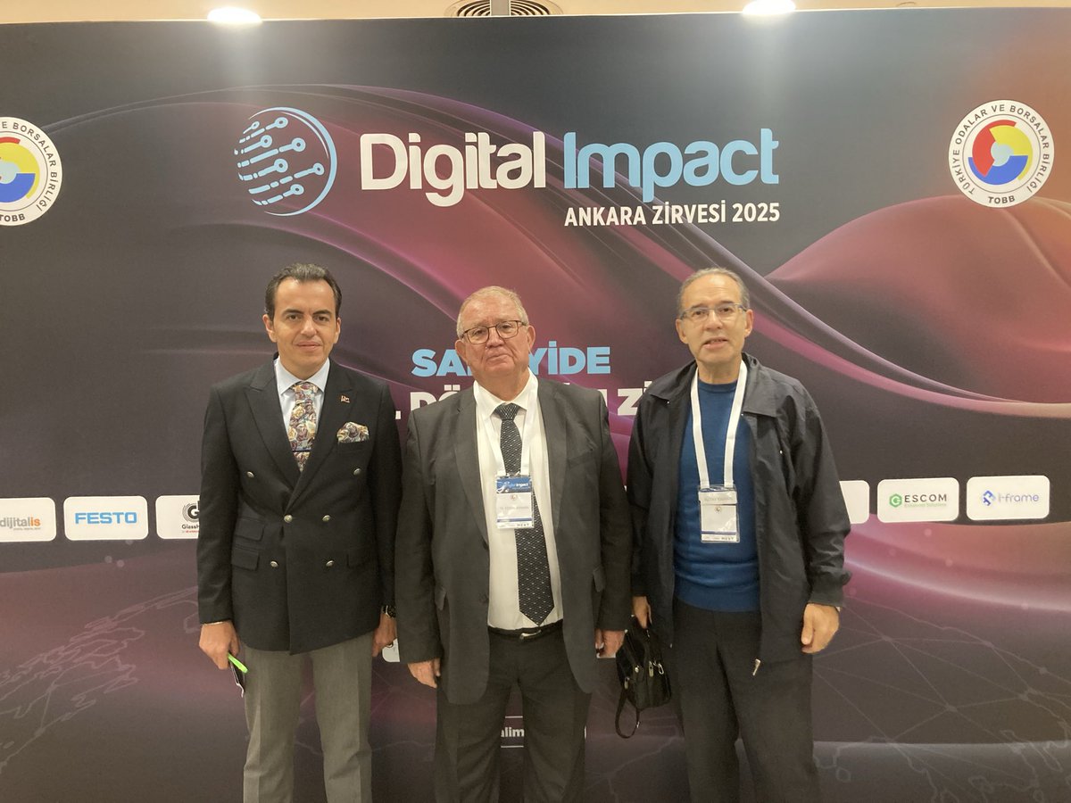 Sunumları ile etkili ve katılımı yüksek başarılı bir toplantı oldu.