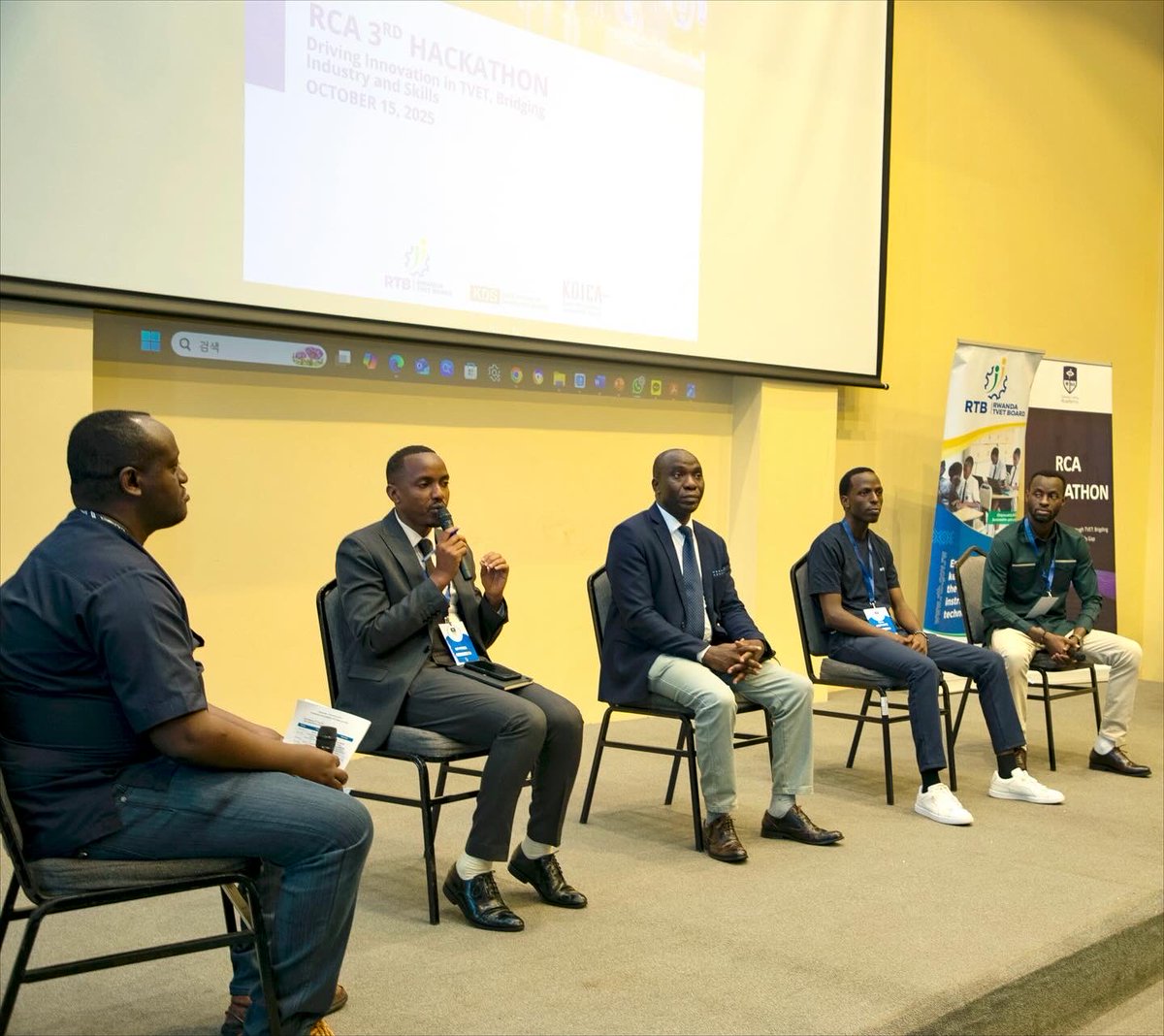 chancedira's tweet photo. Last Wednesday, I joined the 3rd RCA Hackathon &amp; Dissemination of #KOICA RCA Project Outcomes at NISR.
Honored to serve as one of the judges evaluating teams building AI &amp; IoT-driven solutions for agriculture, health, &amp; accessibility. 
#Hackathon #TechForGood #IoT #AI https://t.co/5kfZUXcFJ4