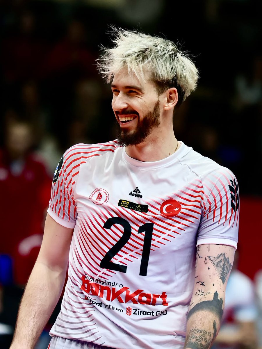 Jakub Balcerzak tweet media