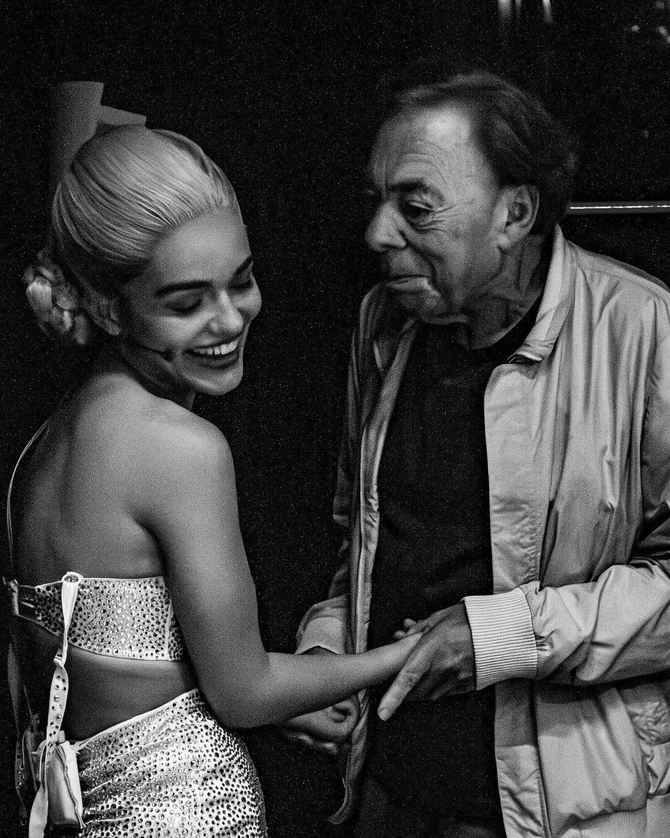 STARRING tweet media