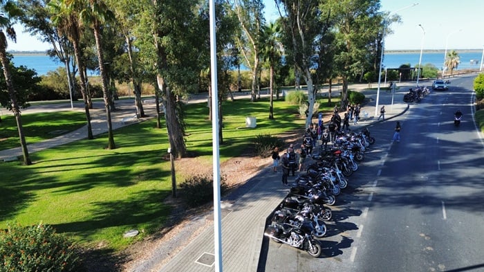 Huelva celebra el espíritu motero en el 9º aniversario del club Alas fué publicado en Huelva Buenas Noticias - huelvabuenasnoticias.com/2025/10/24/hue…