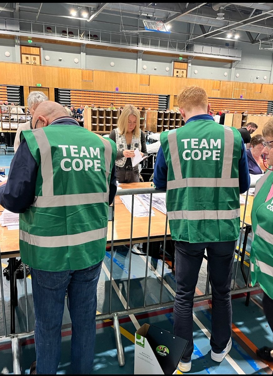 DublinComments (@youdthinksobut) on Twitter photo 