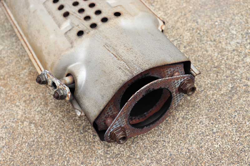 佑*護様 L405S 触媒 純正触媒 - Search / X