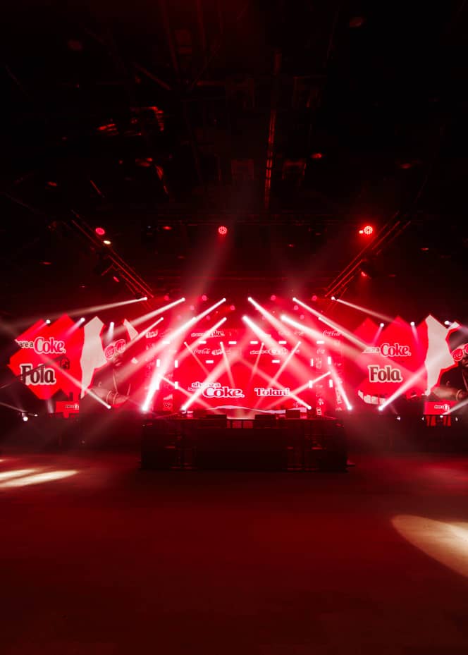 TechNerd003's tweet image. Everyone's hyped, and the #ShareACokeEvent is already stealing the show!
