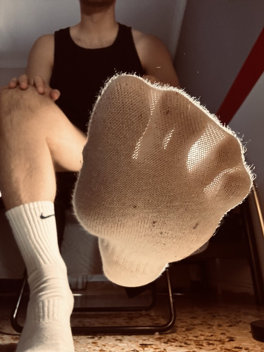 Same socks, 4 days in a row. Damn. #smell #takeabigwhiff #master #dom #stinkyfeet #whitesocks