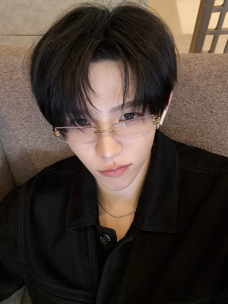 cusoon04's tweet image. user cusoon04 bias line ദ്ദി ˉ͈̀꒳ˉ͈́ )✧