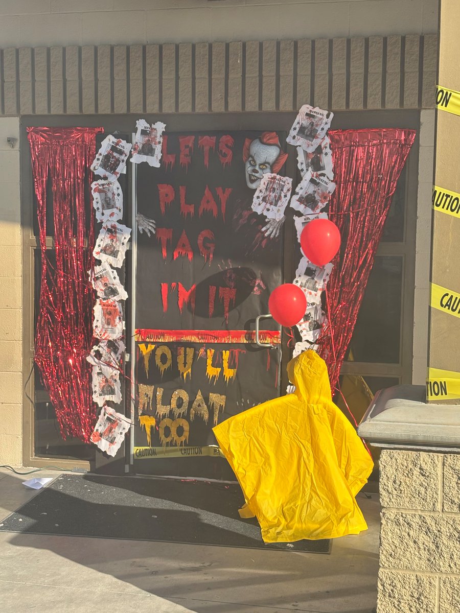 CityofBrawley's tweet photo. 🎃 The City of Brawley went all out for our Halloween Door Decorating Contest! From eerie entrances to fang-tastic themes, creativity was everywhere!

🥇 Congrats to Public Works for taking 1st place! Big thanks to our judges &amp; all who joined the spooky fun! 👻🕸️ #BrawleyStrong https://t.co/LAMVl66JE6