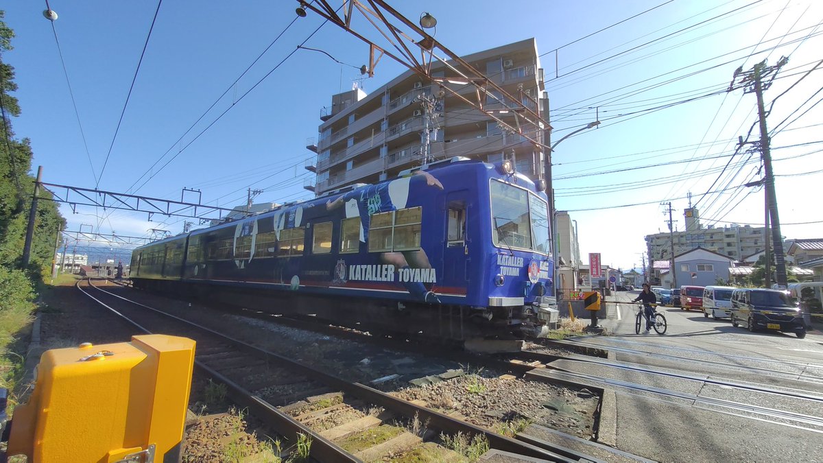 通勤路🚃
徒歩もいいね👍️