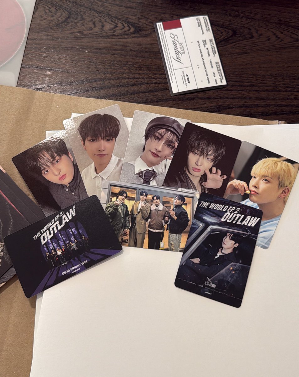 My very first time buying ateez merch and these are the pcs I pulled
